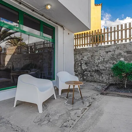 Esquina Canaria Эль-Карретон