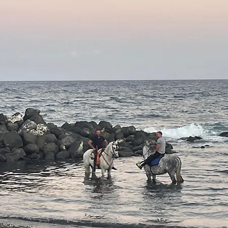 Esquina Canaria Feriehus